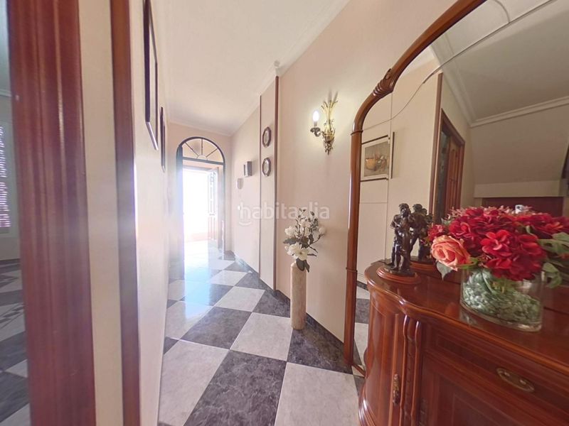 Foto 50159798-47b6-4393-864e-38e4ab53d93c. Casa amb calefacció aparcament a Montilla
