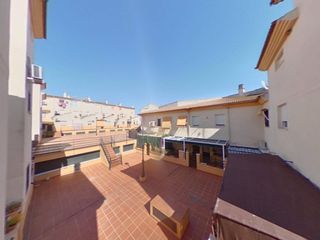 Casa a schiera  Calle de los cantareros. Casa adosada en villafranca a diez minutos de la base logística