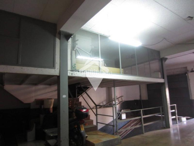 Foto 8cac861a-1538-445b-8dd9-84d3607f4a00. Business premise in Ca n'Oriac Sabadell