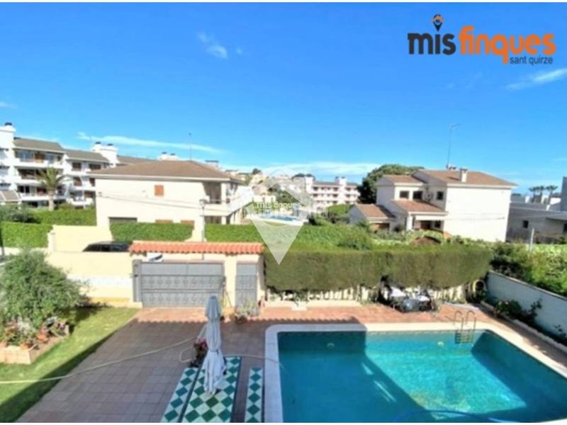 Foto 9b5e6d32-709d-4834-8d03-86096e5d8bda. Xalet amb calefacció aparcament piscina a Coma-ruga platja Coma-ruga