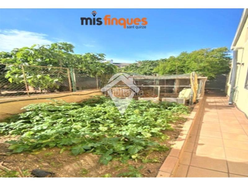 Foto e893170a-5642-4b2f-954b-d552247f2227. Xalet amb calefacció aparcament piscina a Coma-ruga platja Coma-ruga