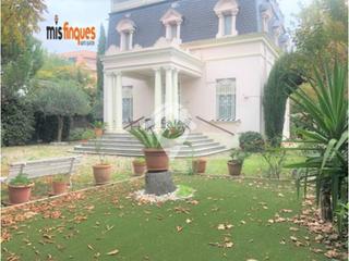 Maison  Salut. Espectacular