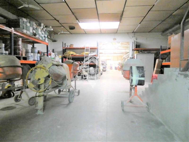 Foto 7a188078-72ee-48bf-bc86-c0a667f7245c. Capannone industriale in Gràcia Sabadell