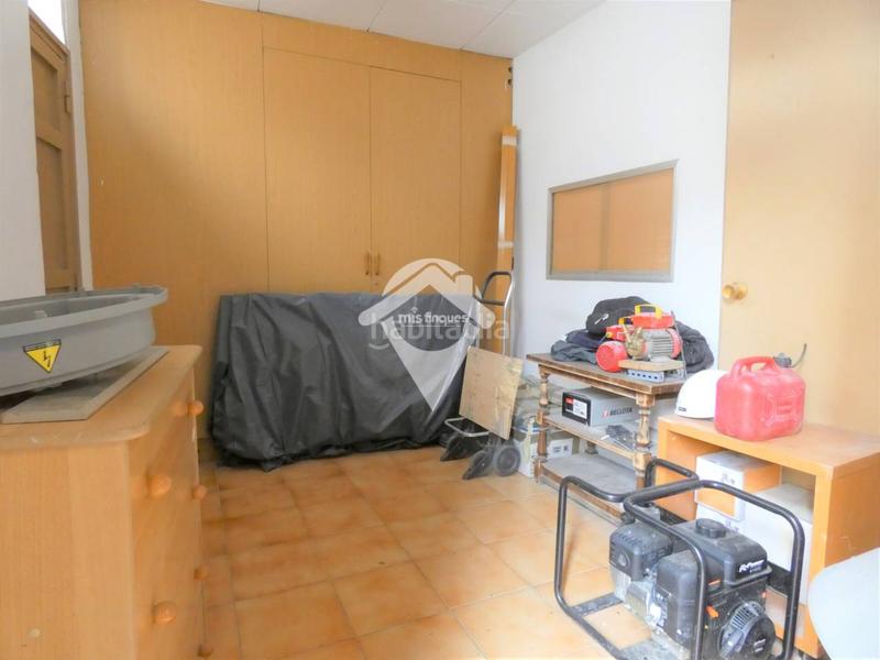 Foto c5e203cc-17f4-4110-9df2-d8afe89c1bda. Capannone industriale in Gràcia Sabadell