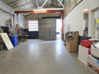 Nau industrial  Doctor balari. Nave industrial en venta zona eixamplehermetica sabadell