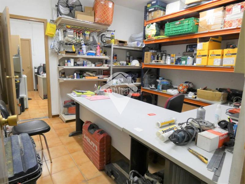 Foto ef6a608f-b126-46ea-9671-b14d8faf4900. Capannone industriale in Gràcia Sabadell