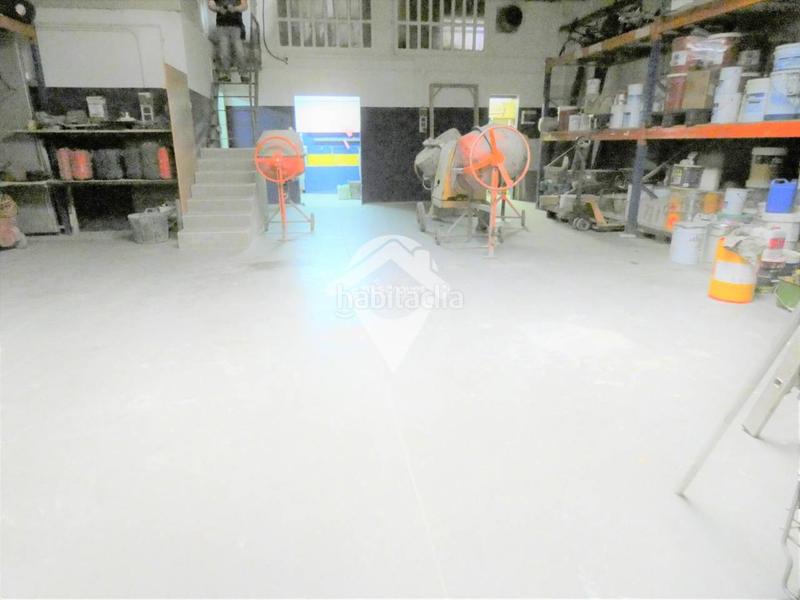 Foto f72edd6b-f9a5-4f92-b68b-508c42045b12. Capannone industriale in Gràcia Sabadell