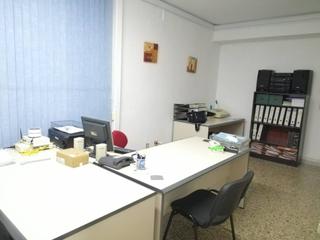 Local Comercial  Collsalarca. Gran local junto av.matadepera