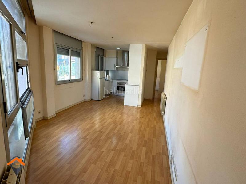 Foto 746b3232-7422-4746-a62b-a30d32e7727e. Piso  en gracia , con parquing!!!!!! en Gràcia Sabadell