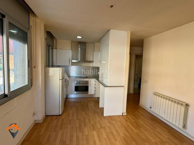 Foto a53ea223-0ae3-47b4-ac42-1d3c61163905. Piso  en gracia , con parquing!!!!!! en Gràcia Sabadell