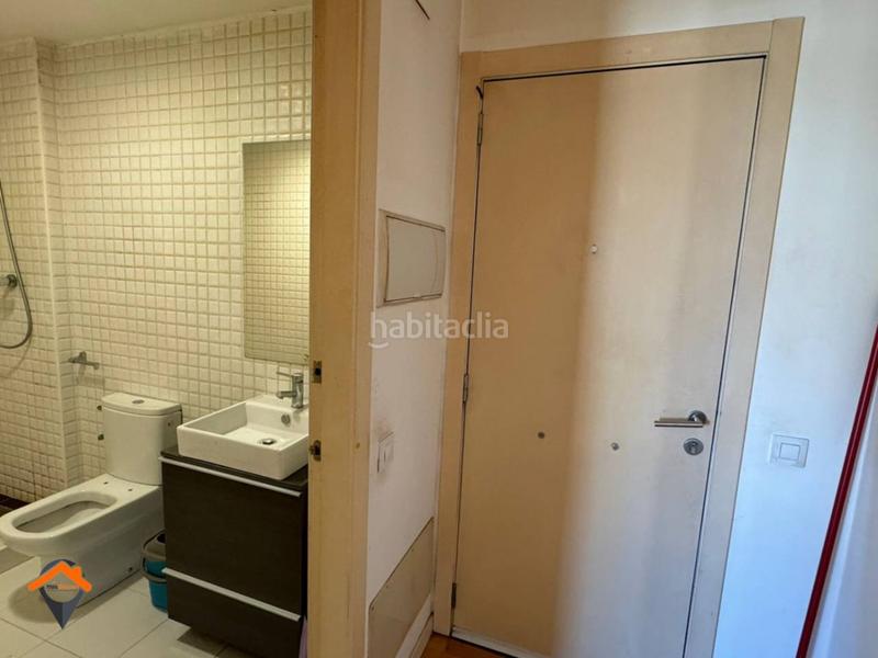 Foto ae1cc824-2a84-4c08-96ed-28537dc5e566. Piso  en gracia , con parquing!!!!!! en Gràcia Sabadell