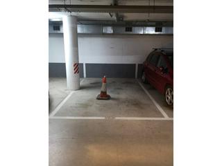 Aparcament cotxe  Bages. En venta plaza de parking calle bages de sant quirze del valels