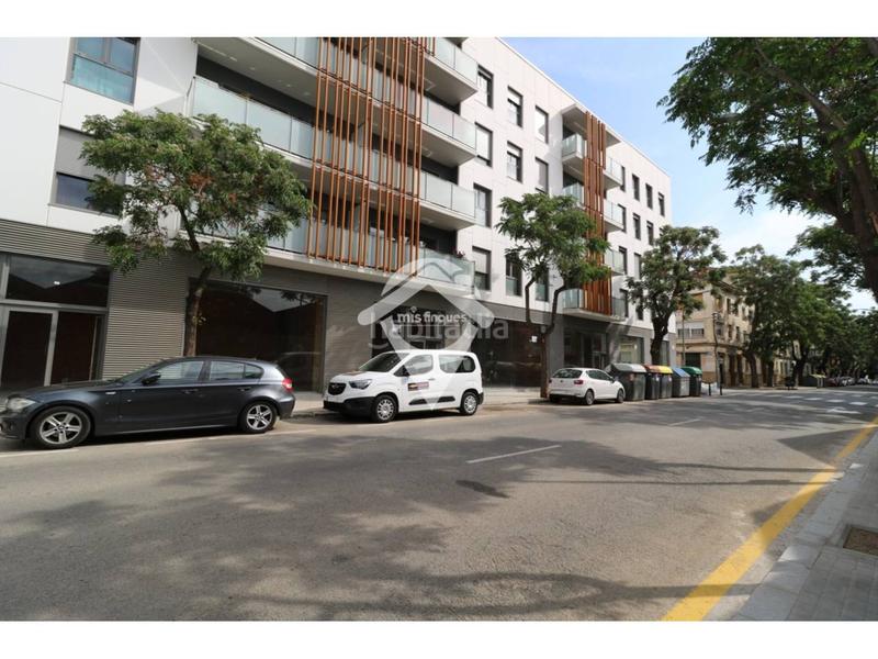 Foto fd22a9c5-1554-4e07-8885-e5721914ecf7. Lloguer local comercial a Eixample Sabadell