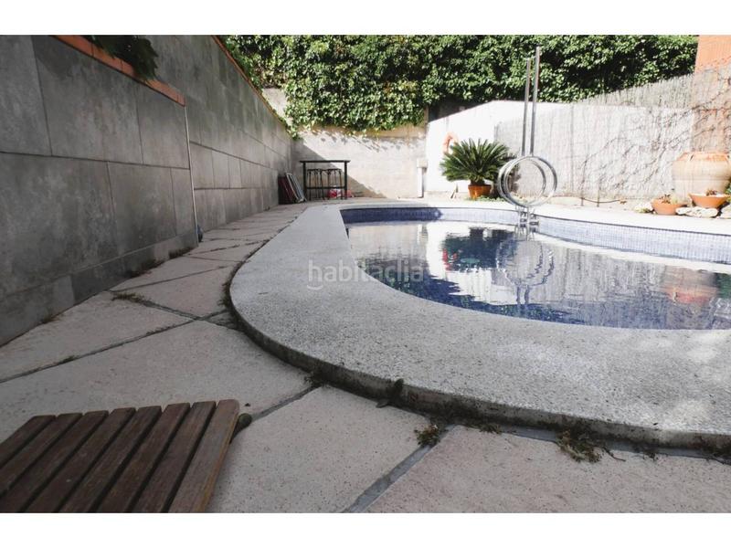 Foto d0108e04-31b9-4485-aa57-0993c8e478a1. Casa amb calefacció aparcament piscina a Centre Sant Quirze del Vallès