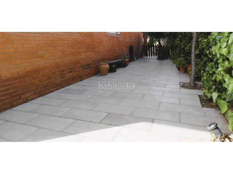 Foto f1829a36-977e-4e89-8155-7d86e4b6be55. Casa amb calefacció aparcament piscina a Centre Sant Quirze del Vallès