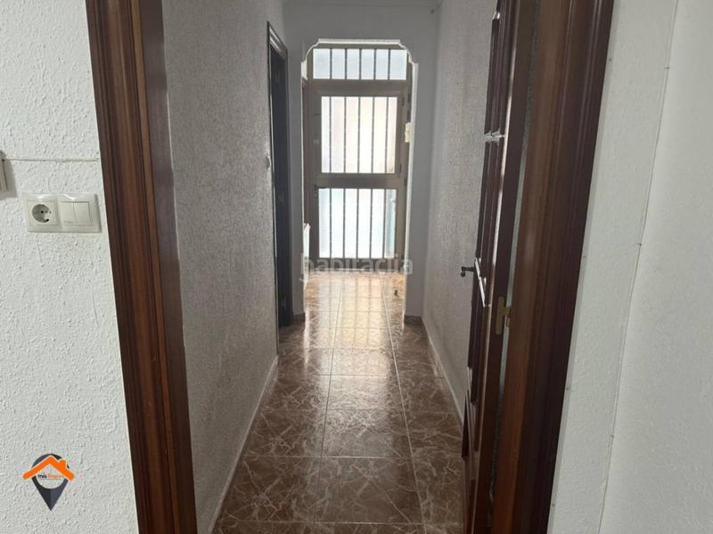 Foto 929a607e-6cc8-4cf3-bf69-7b4d7850169a. Casa  en planta baja con patio y junto parc del nord en Sabadell