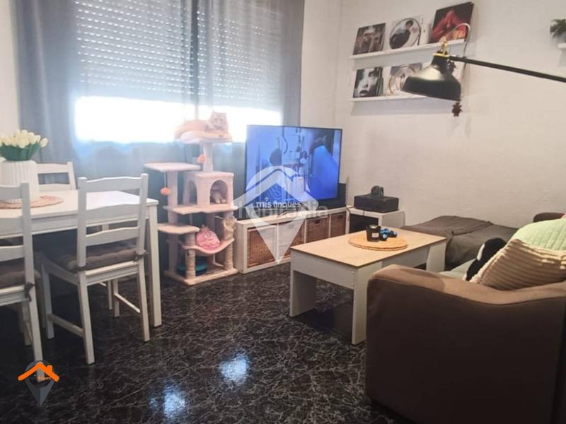 Foto 8242d2b1-3506-43ae-8936-36b7f53992ab. Etagenwohnung in La Plana del Pintor Sabadell