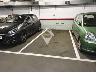Aparcament cotxe a Antoni forrellad 115. Disponible ya venta plaza de parking c antoni forrelladplaça esp