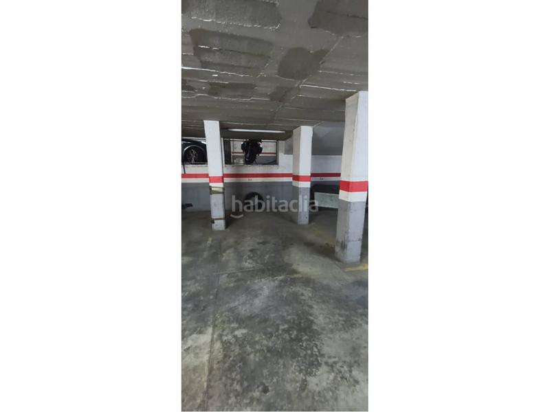 Foto ef41e258-2c80-4cea-9c94-a39fa626a8bc. Alquiler parking coche parking para moto en Can Rull en Sabadell