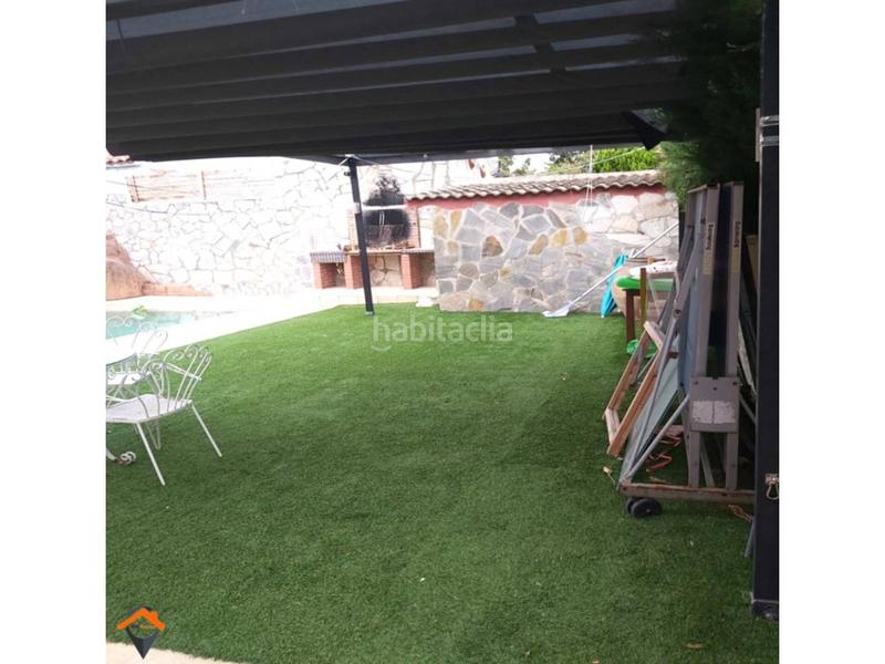 Foto cc824555-56b5-466d-b192-a2a5a3a87710. Casa amb calefacció aparcament piscina a Can Serra Barberà del Vallès