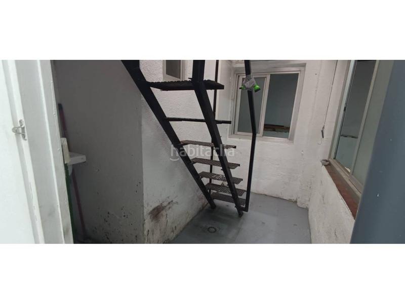 Foto 9de514ed-a0dd-4e38-ac23-839b34133a01. Local comercial local diafano posibilidad de cambio de uso!! en Sabadell