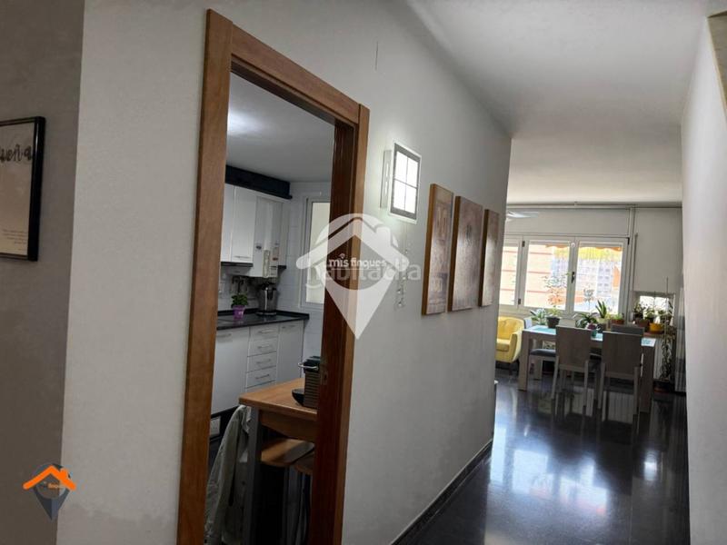 Foto bf288bd7-93b6-4eb9-94c9-e9818870776a. Zweistöckige wohnung mit heizung in Ca n'Oriac Sabadell