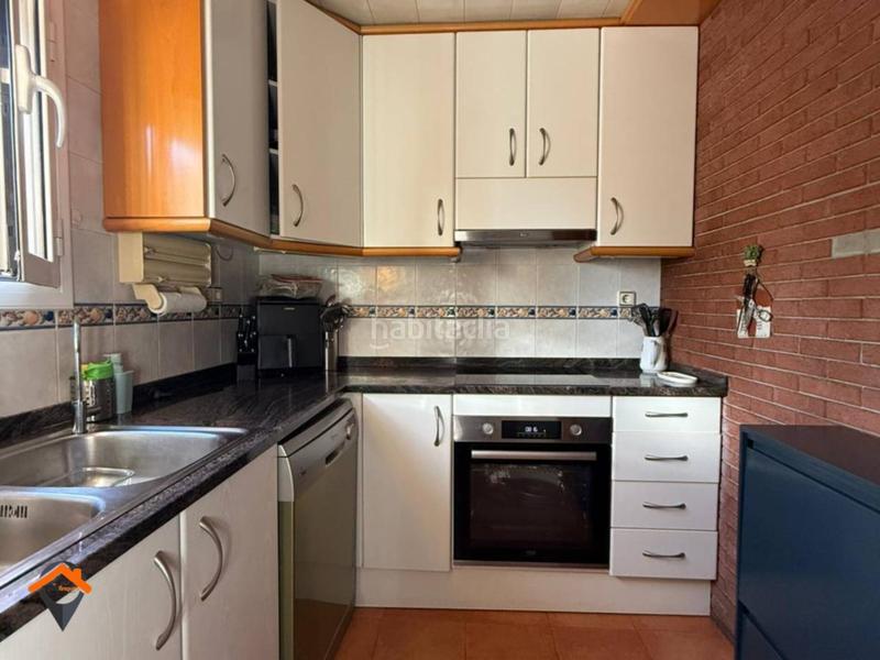 Foto 64871b8a-7597-4cb2-9eab-83f23269c0c1. Casa amb calefacció a Ca n'Oriac Sabadell