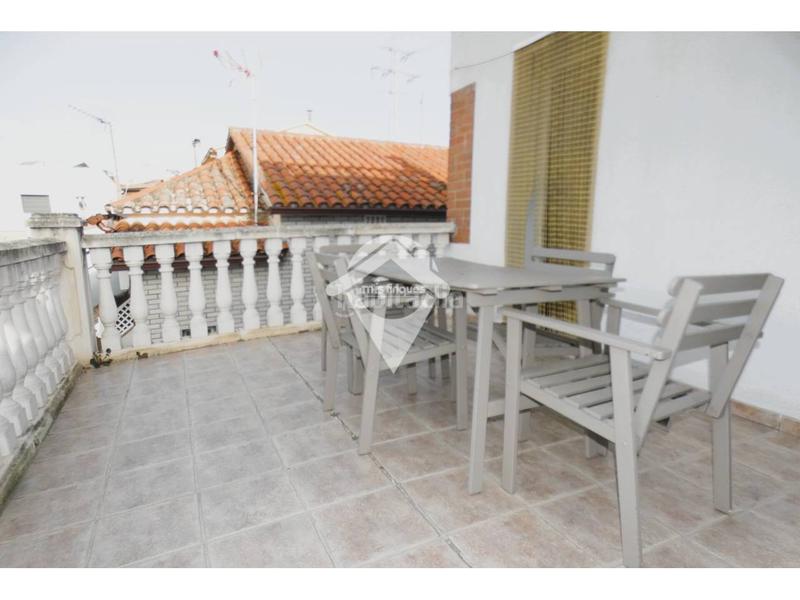 Foto 2ed5f357-0cef-448d-beaf-e9a156d9318c. Alquiler casa en alquiler fantastica casa aislada zona centro sant quirze en Sant Quirze del Vallès