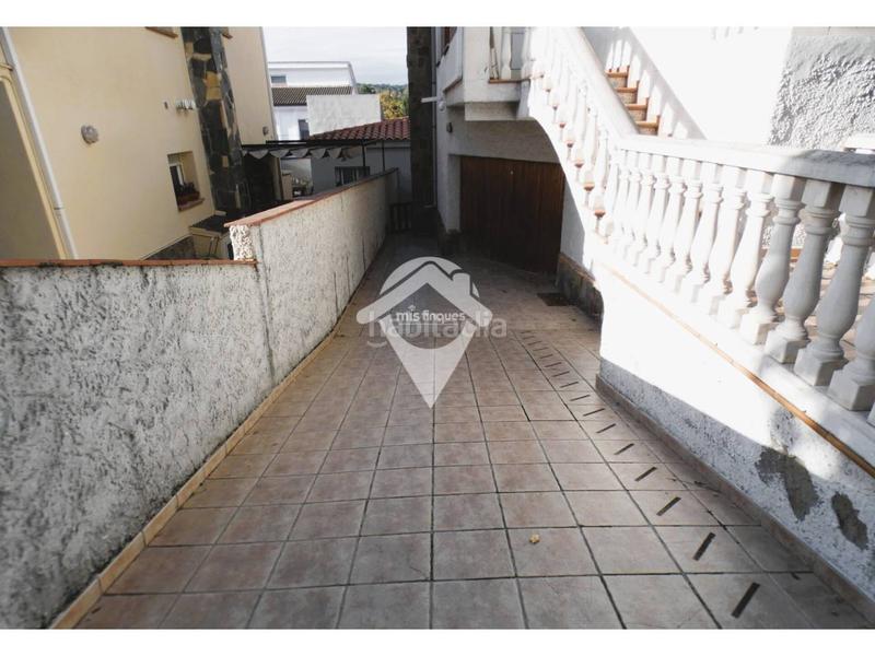 Foto 2f7574ae-b0a4-4949-95ac-d9190d6ad2a5. Alquiler casa en alquiler fantastica casa aislada zona centro sant quirze en Sant Quirze del Vallès