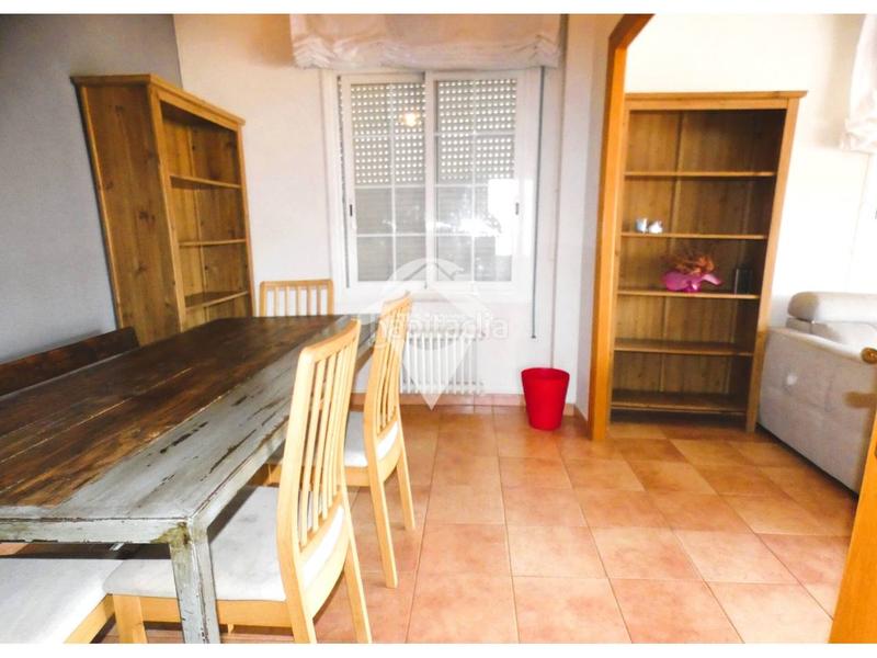 Foto c8ce79d3-6e8e-4b5c-8ca4-1dbf9aa959f4. Location maison avec chauffage parking dans Centre Sant Quirze del Vallès