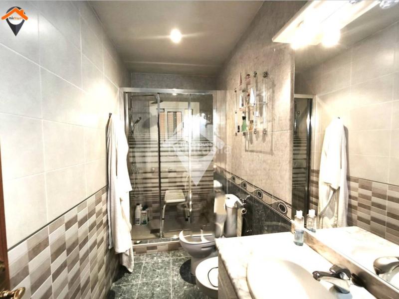 Foto 2922d1ed-f7e8-41d3-893a-cc0405d90d2d. Etagenwohnung mit heizung in Can Rull Sabadell