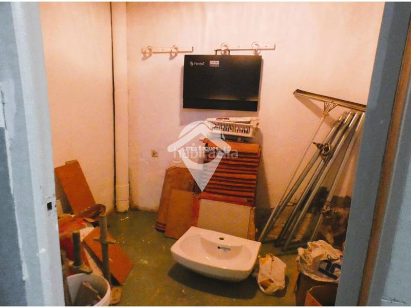 Foto 858dca0c-e47d-492c-b68b-cf231e04eb6a. Locale commerciale in Els Merinals Sabadell