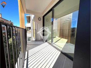 Pis  Avenida pau casals. Obra nueva acabada en venta en el centro sant quirze del valles