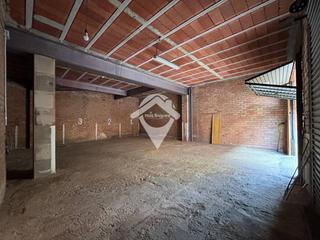 Business premise in Olot