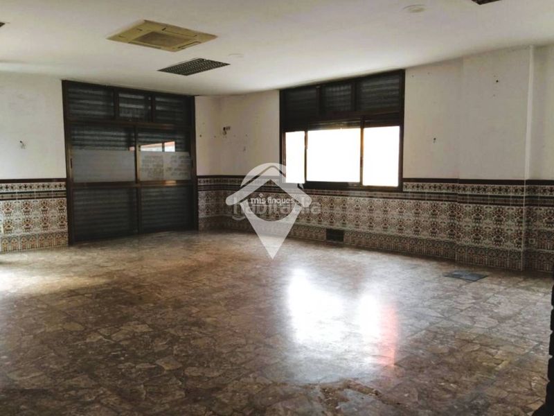 Foto 39047018-1520-48db-970f-647b2b1917bb. Local comercial a Les Arenes - La Grípia - Can Montllor Terrassa