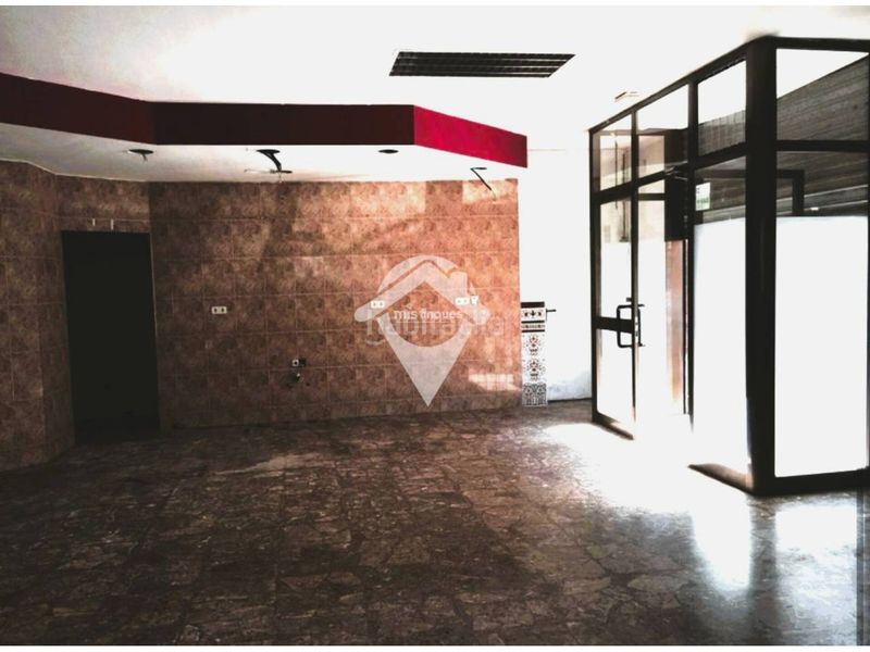 Foto 83399074-d892-4634-b17d-0d67e3485023. Local comercial a Les Arenes - La Grípia - Can Montllor Terrassa