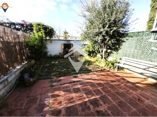 Casa  Calle salvador espriu. Fantastica casa con gran garjae en castellar del valles, lista p