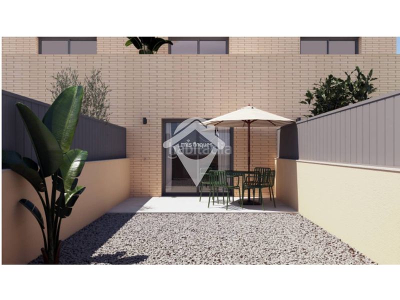Foto e0c2a875-5245-4a2b-8225-6528dc773131. Casa amb calefacció aparcament a Gràcia Sabadell