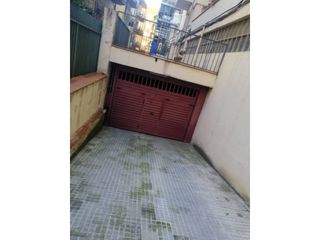 Car parking in Via Aurelia