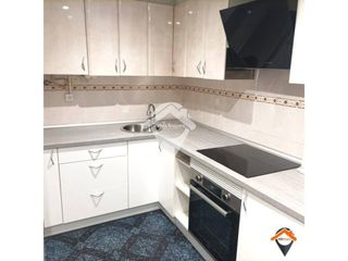 Pis  Carretera terrassa. Luminoso piso reformado con balcon en excelente ubicacion