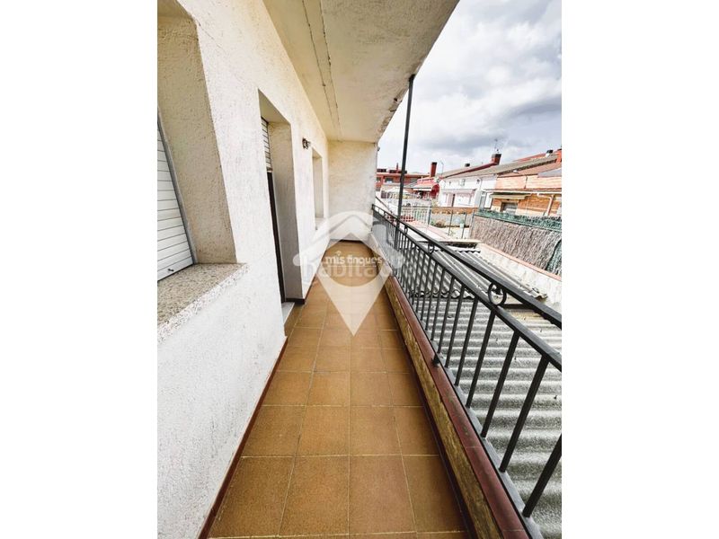 Foto d025fcaa-5381-4e6a-9c9e-cebe0d492c4b. Casa amb calefacció aparcament a Les Arenes - La Grípia - Can Montllor Terrassa