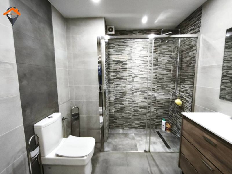 Foto 5c2a719d-20cb-4ac7-9878-17dc3015284b. Pis amb calefacció aparcament a Centre Sabadell