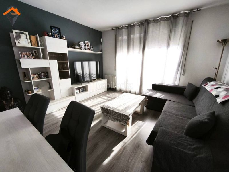 Foto a0a5c9aa-a099-4546-9ce9-0b42fb3d67bf. Pis amb calefacció aparcament a Centre Sabadell