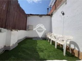 Piso  Calle candanchú. Fantastica planta baja entrada independiente con patio y terraza