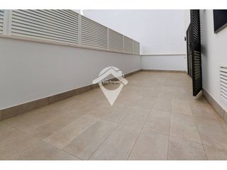 Pis  Avenida pau casals. Bajos con patio obra nueva acabada en venta sant quirze del vall