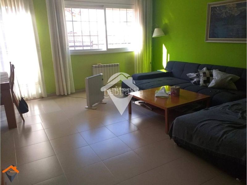 Foto 42d22a58-260c-4581-8a37-e9e58ed9e3ba. Casa amb calefacció aparcament a Ca n'Oriac Sabadell