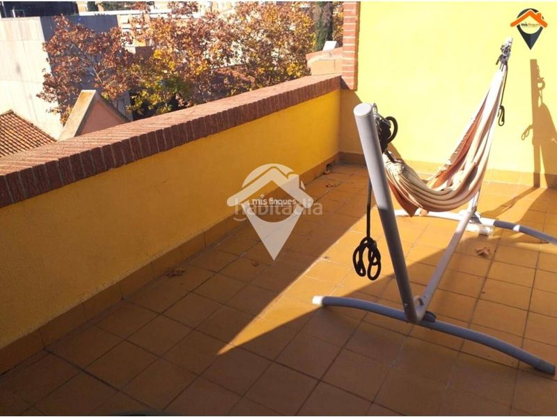 Foto 8350fd13-1493-4452-b253-63100be0e329. Casa amb calefacció aparcament a Ca n'Oriac Sabadell