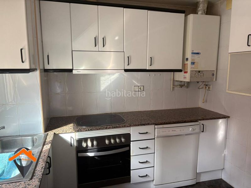 Foto 3859aa3a-9922-4f93-abb6-036d3b85faa8. Pis amb calefacció aparcament a La Plana del Pintor Sabadell