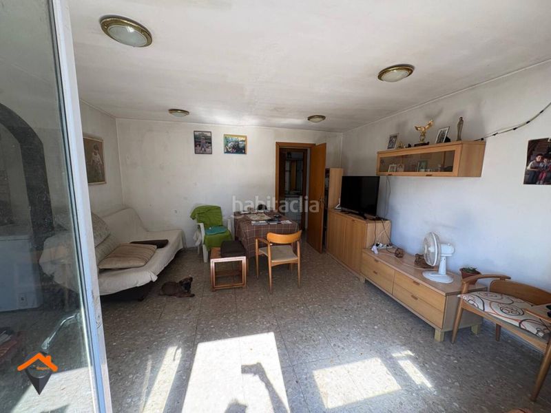 Foto 2a2d06b0-e335-4d77-b3c5-b5a6778971d1. Casa amb calefacció aparcament a Sentmenat