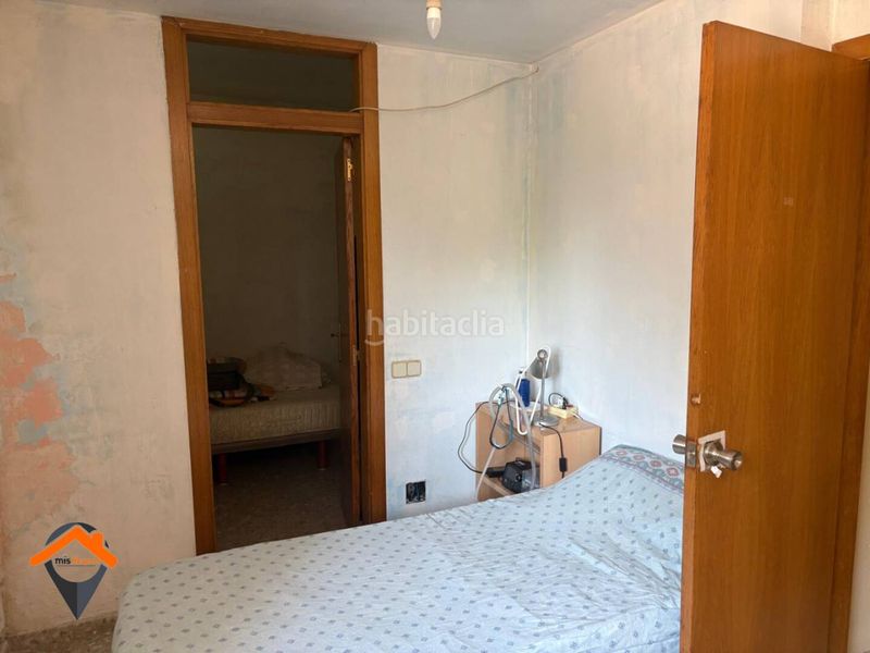 Foto a10a16ec-8a97-4d74-8dad-b8147c5e7376. Casa amb calefacció aparcament a Sentmenat